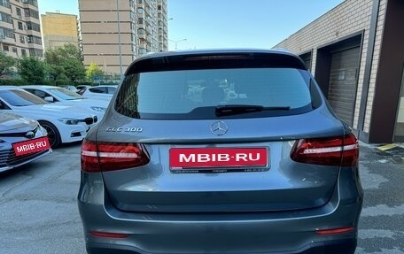 Mercedes-Benz GLC, 2019 год, 3 800 000 рублей, 2 фотография