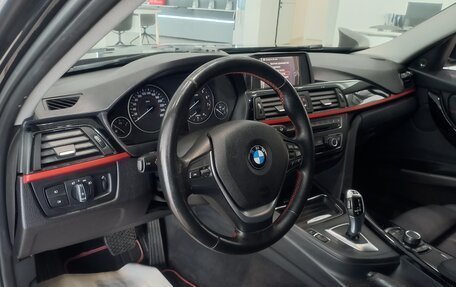 BMW 3 серия, 2011 год, 1 896 000 рублей, 22 фотография