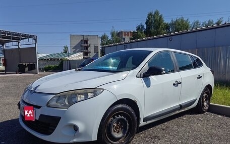 Renault Megane III, 2010 год, 400 000 рублей, 1 фотография