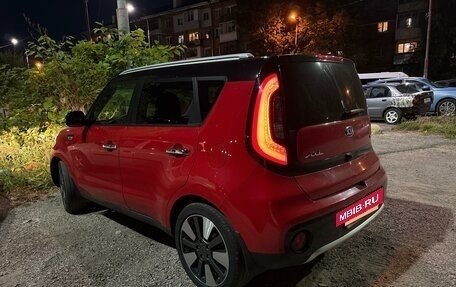 KIA Soul II рестайлинг, 2017 год, 1 700 000 рублей, 8 фотография