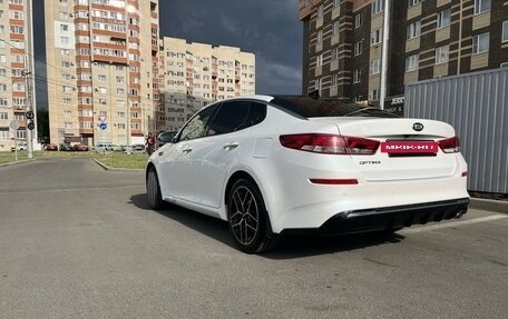 KIA Optima IV, 2018 год, 2 500 000 рублей, 12 фотография