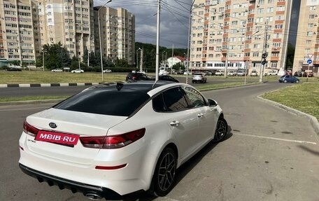 KIA Optima IV, 2018 год, 2 500 000 рублей, 27 фотография