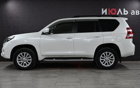 Toyota Land Cruiser Prado 150 рестайлинг 2, 2015 год, 5 050 000 рублей, 8 фотография