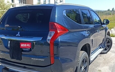 Mitsubishi Pajero Sport III рестайлинг, 2018 год, 2 900 000 рублей, 3 фотография