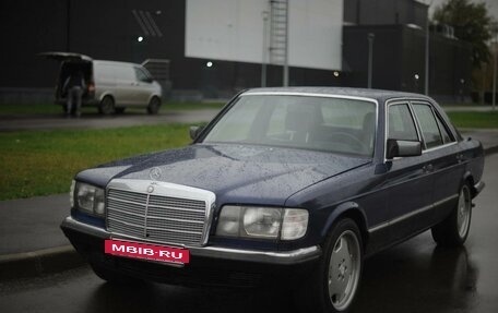 Mercedes-Benz S-Класс, 1984 год, 350 000 рублей, 2 фотография