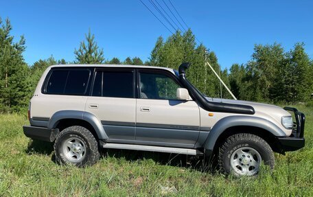 Toyota Land Cruiser 80 рестайлинг, 1997 год, 2 750 000 рублей, 4 фотография