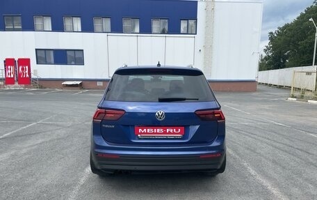 Volkswagen Tiguan II, 2019 год, 2 600 000 рублей, 6 фотография