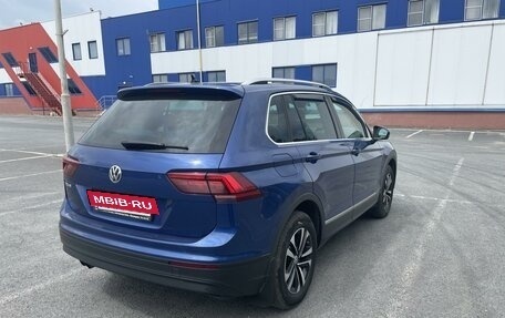 Volkswagen Tiguan II, 2019 год, 2 600 000 рублей, 5 фотография