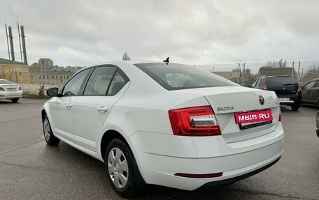 Skoda Octavia, 2018 год, 1 850 000 рублей, 5 фотография