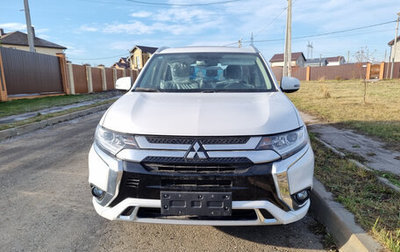 Mitsubishi Outlander III рестайлинг 3, 2022 год, 3 000 000 рублей, 1 фотография