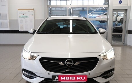 Opel Insignia II рестайлинг, 2017 год, 1 550 000 рублей, 2 фотография