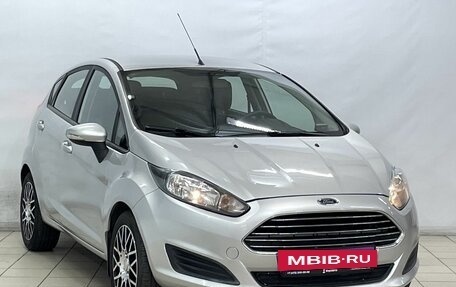 Ford Fiesta, 2016 год, 999 000 рублей, 2 фотография