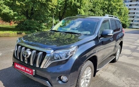 Toyota Land Cruiser Prado 150 рестайлинг 2, 2016 год, 4 100 000 рублей, 4 фотография