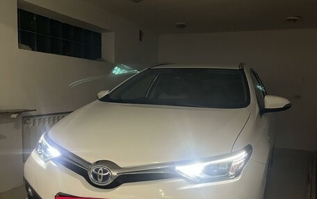 Toyota Auris II, 2016 год, 2 100 000 рублей, 6 фотография