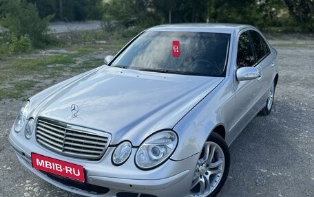 Mercedes-Benz E-Класс, 2005 год, 750 000 рублей, 1 фотография