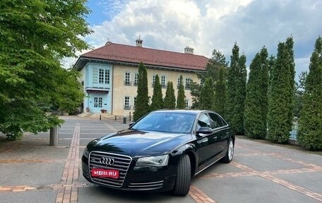 Audi A8, 2011 год, 2 300 000 рублей, 1 фотография