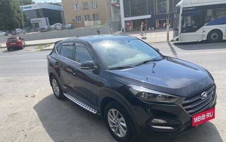 Hyundai Tucson III, 2017 год, 2 380 000 рублей, 2 фотография