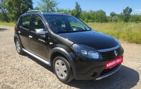 Renault Sandero I, 2012 год, 570 000 рублей, 2 фотография