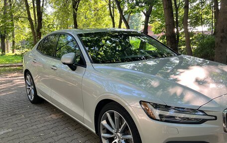 Volvo S60 III, 2019 год, 2 900 000 рублей, 2 фотография