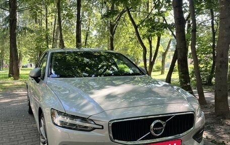 Volvo S60 III, 2019 год, 2 900 000 рублей, 4 фотография