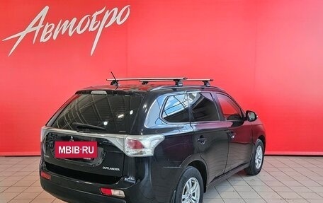 Mitsubishi Outlander III рестайлинг 3, 2012 год, 999 000 рублей, 5 фотография