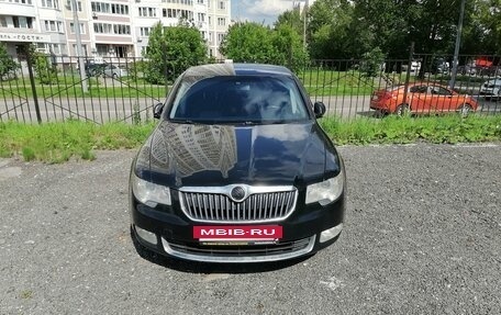 Skoda Superb III рестайлинг, 2010 год, 800 000 рублей, 2 фотография