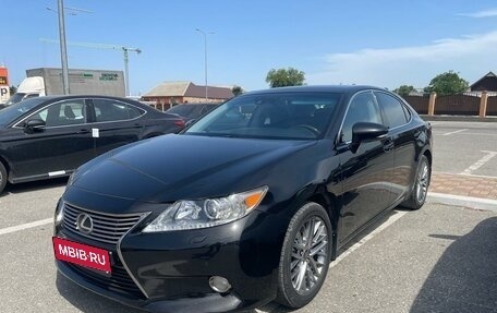 Lexus ES VII, 2012 год, 2 280 000 рублей, 1 фотография