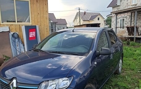 Renault Logan II, 2014 год, 900 000 рублей, 2 фотография