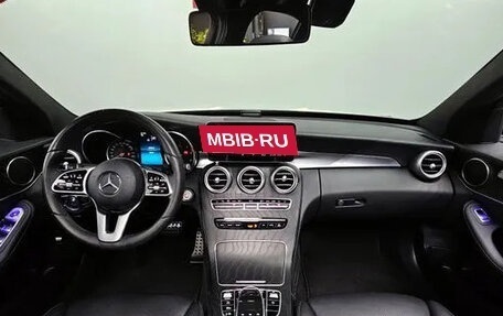 Mercedes-Benz C-Класс, 2019 год, 3 500 000 рублей, 7 фотография