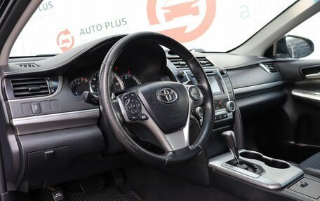 Toyota Camry, 2012 год, 1 779 000 рублей, 7 фотография