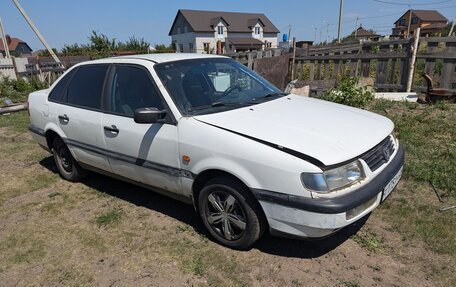 Volkswagen Passat B4, 1994 год, 100 000 рублей, 4 фотография