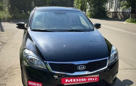 KIA cee'd I рестайлинг, 2011 год, 950 000 рублей, 3 фотография