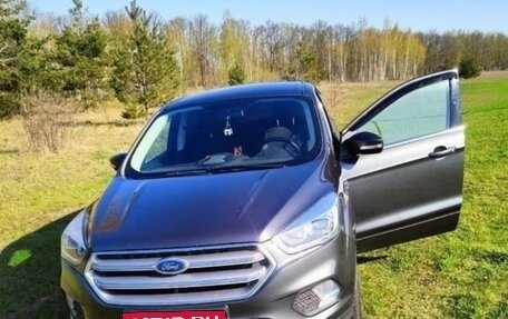 Ford Kuga III, 2019 год, 1 900 000 рублей, 1 фотография