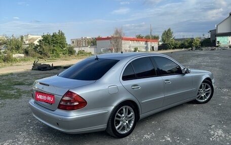 Mercedes-Benz E-Класс, 2005 год, 750 000 рублей, 6 фотография