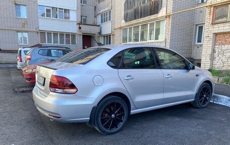 Volkswagen Polo VI (EU Market), 2019 год, 1 390 000 рублей, 2 фотография