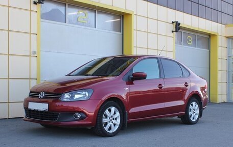 Volkswagen Polo VI (EU Market), 2012 год, 895 000 рублей, 2 фотография