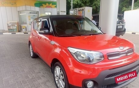 KIA Soul II рестайлинг, 2017 год, 1 699 000 рублей, 3 фотография