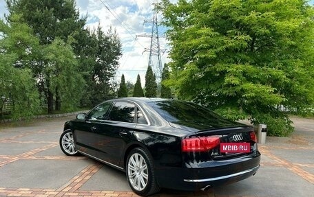 Audi A8, 2011 год, 2 300 000 рублей, 13 фотография