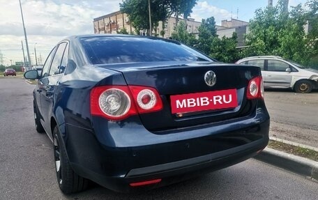 Volkswagen Jetta VI, 2006 год, 599 000 рублей, 8 фотография