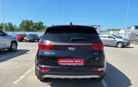 KIA Sportage IV рестайлинг, 2018 год, 2 400 000 рублей, 5 фотография