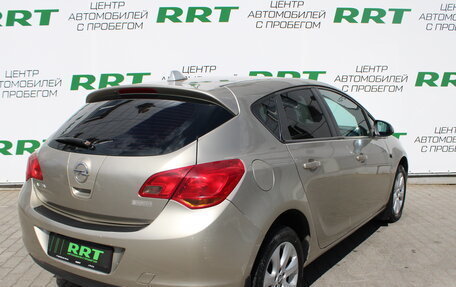 Opel Astra J, 2011 год, 799 000 рублей, 3 фотография