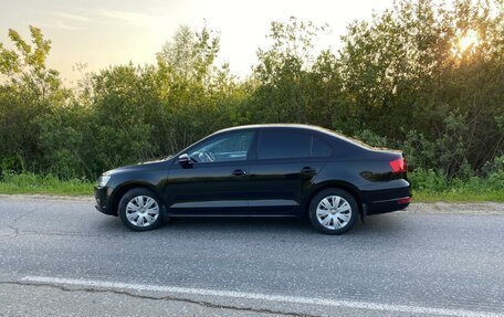 Volkswagen Jetta VI, 2012 год, 1 350 000 рублей, 3 фотография