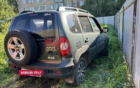 Chevrolet Niva I рестайлинг, 2011 год, 350 000 рублей, 2 фотография