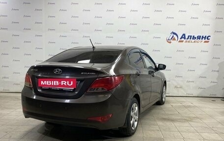 Hyundai Solaris II рестайлинг, 2015 год, 665 000 рублей, 3 фотография