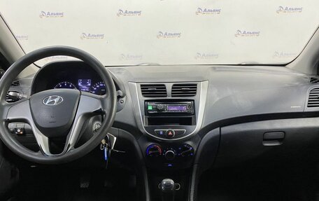 Hyundai Solaris II рестайлинг, 2015 год, 665 000 рублей, 9 фотография