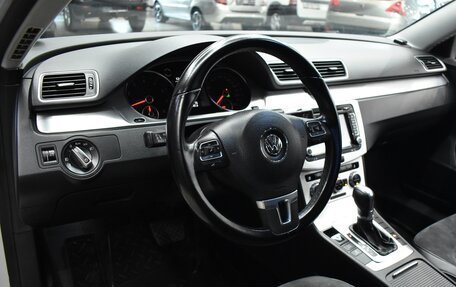 Volkswagen Passat B7, 2011 год, 1 450 000 рублей, 13 фотография