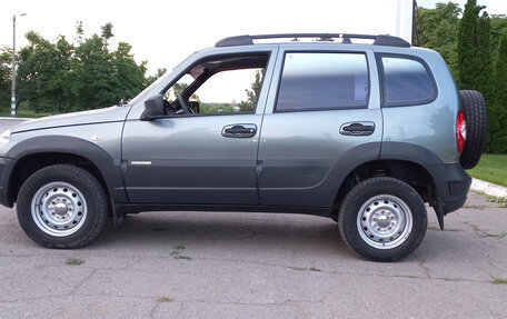 Chevrolet Niva I рестайлинг, 2014 год, 695 000 рублей, 6 фотография