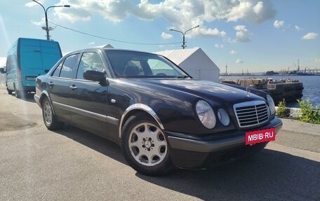 Mercedes-Benz E-Класс, 1998 год, 340 000 рублей, 7 фотография