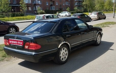 Mercedes-Benz E-Класс, 1998 год, 340 000 рублей, 11 фотография