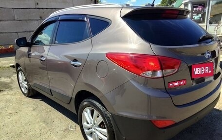 Hyundai ix35 I рестайлинг, 2012 год, 1 500 000 рублей, 1 фотография